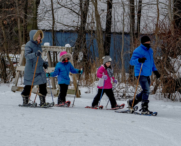 Crosscountry skiing & snowshoeing Lake Metroparks